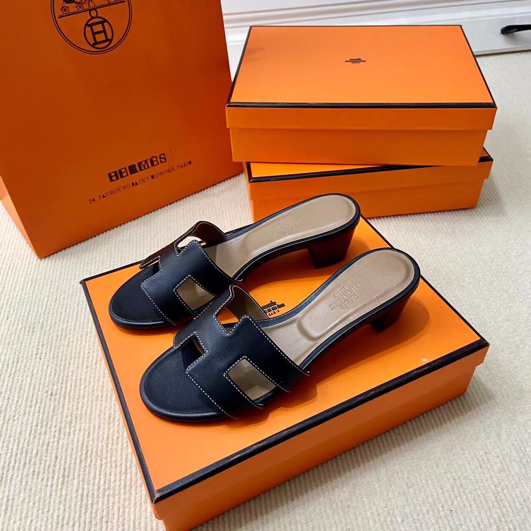 에르메스 올수공 오아시스 슬리퍼 샌들 스위프트 42